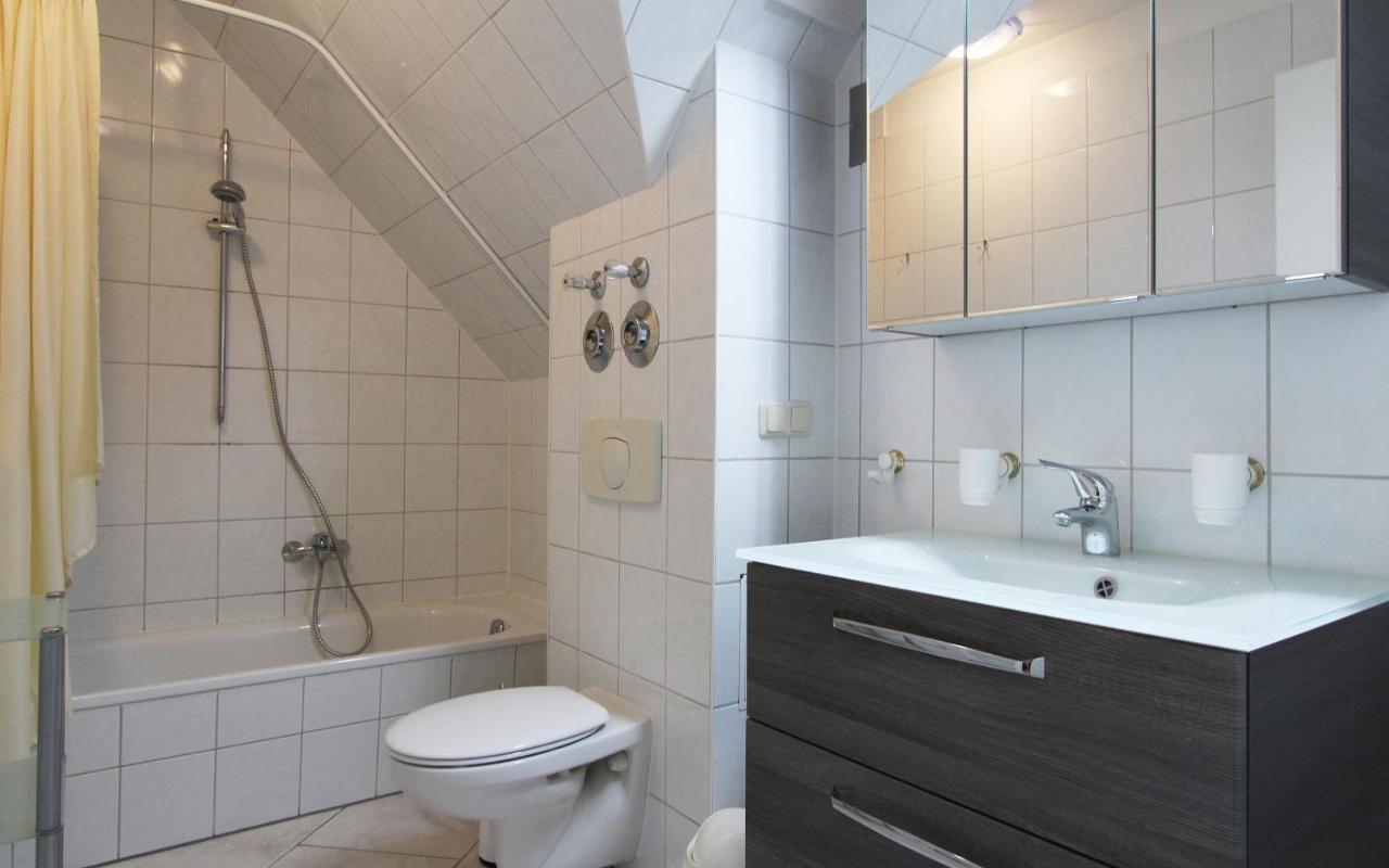 Ferienwohnung Birgit Kuehlungsborn Luaran gambar